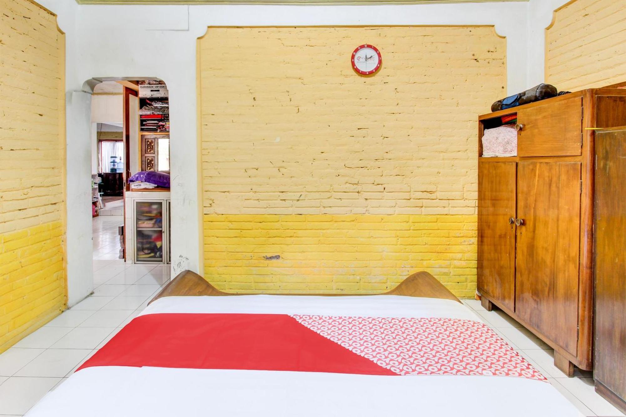 Oyo 94000 Omah Citra Genia Homestay Ngaglik Esterno foto