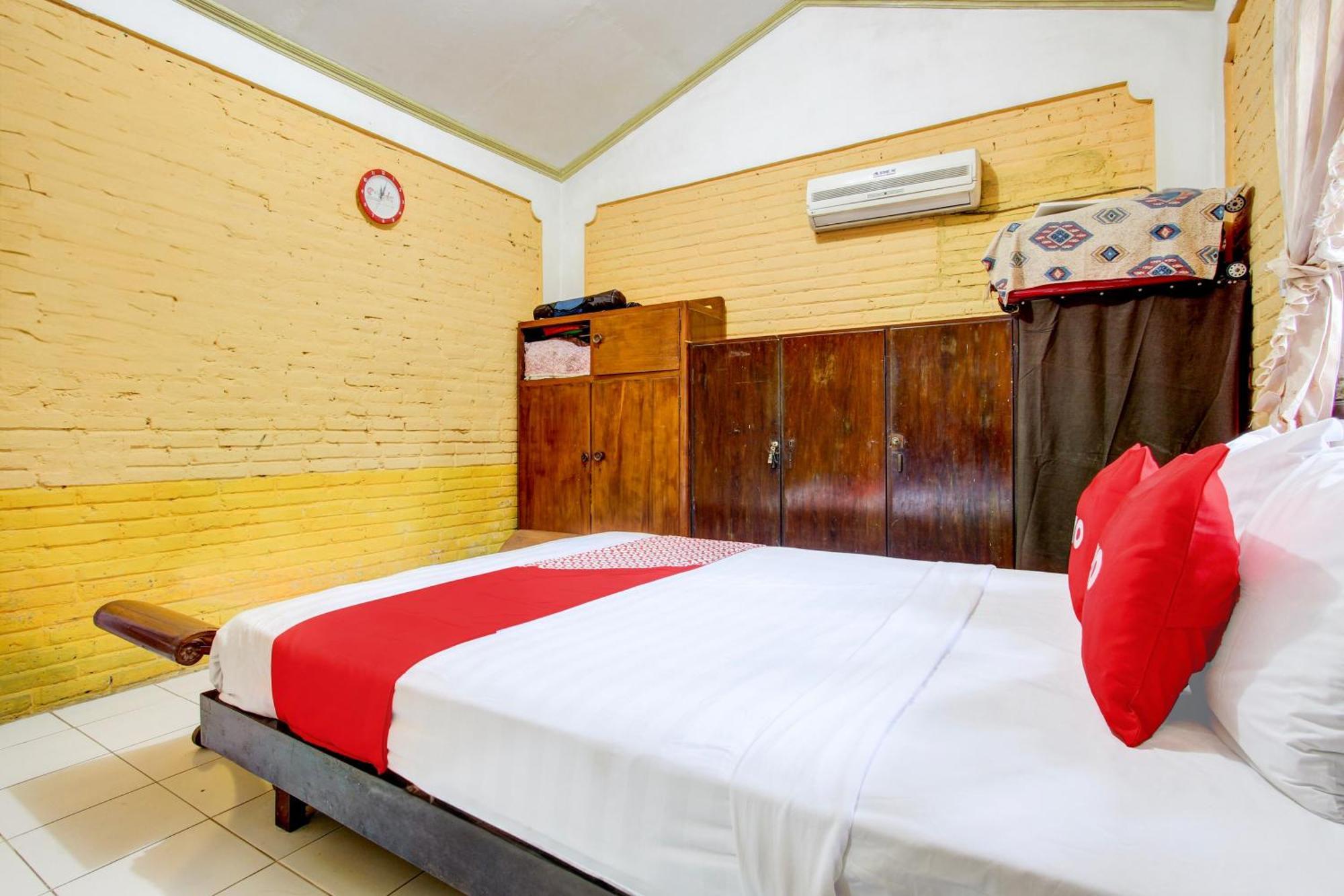 Oyo 94000 Omah Citra Genia Homestay Ngaglik Esterno foto